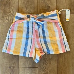 NWT 100% linen high rise shorts
